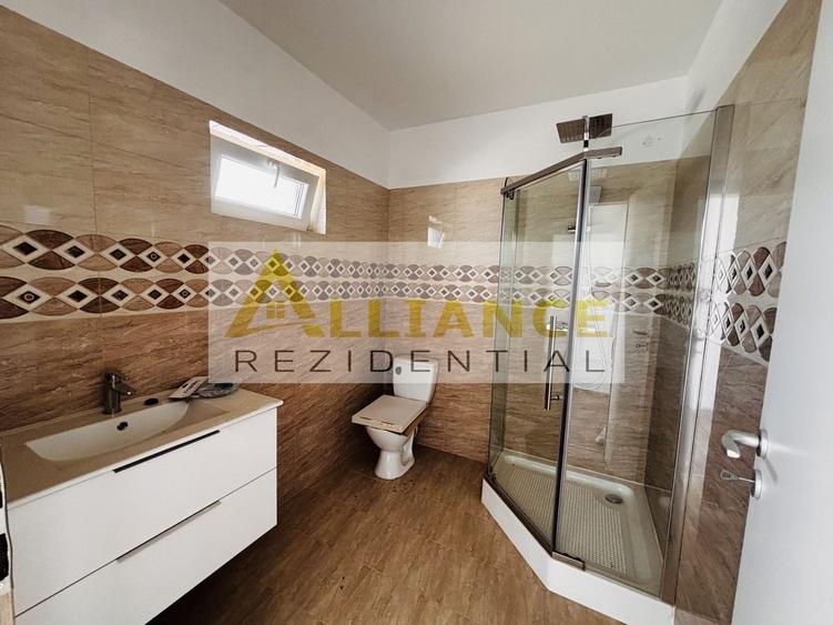 Casă individuală cu 4 camere cu Canalizare în Berceni