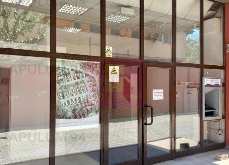 Spațiu comercial, de 9,000 mp, în Vatra Luminoasă