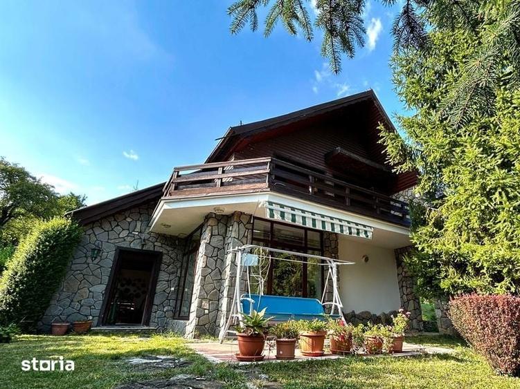 Casă cu 4 camere cu Teren 227 Mp în Central