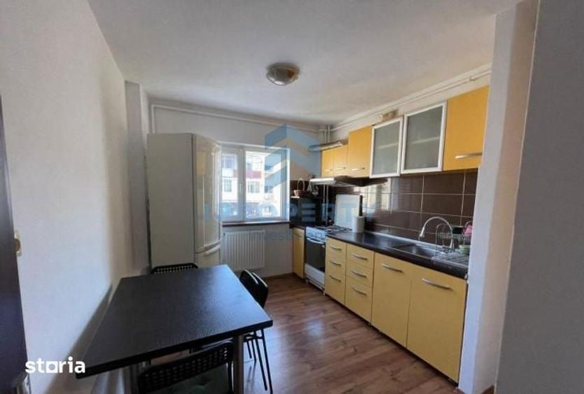 Apartament cu 3 camere în Militari