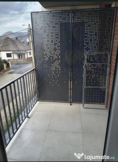 Garsonieră decomandată în Exterior Vest