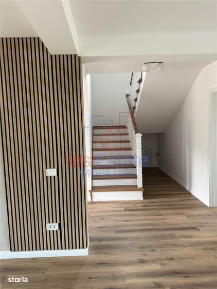 Apartament cu 4 camere în Pietrăria