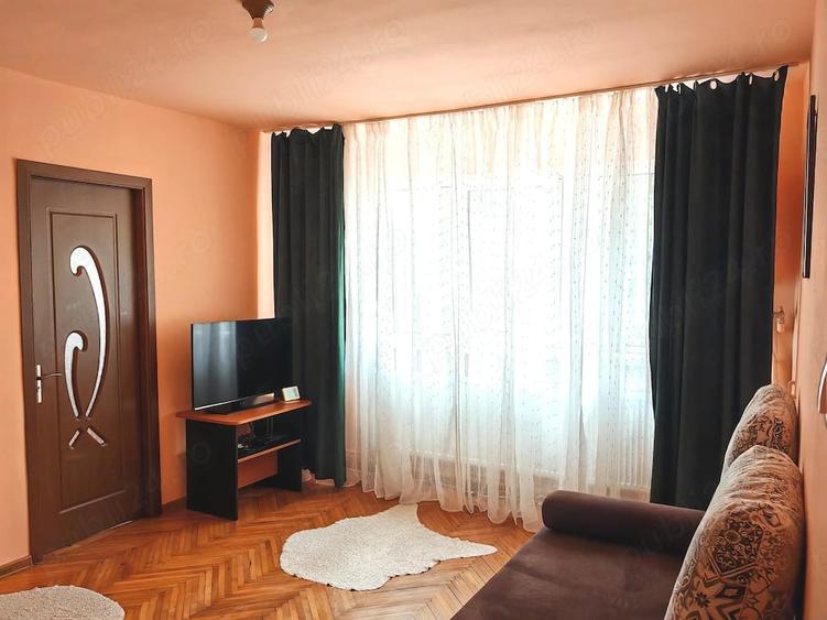 Apartament cu 2 camere nedecomandat în Girocului