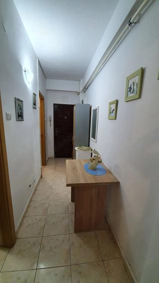 Garsonieră decomandată în Nord