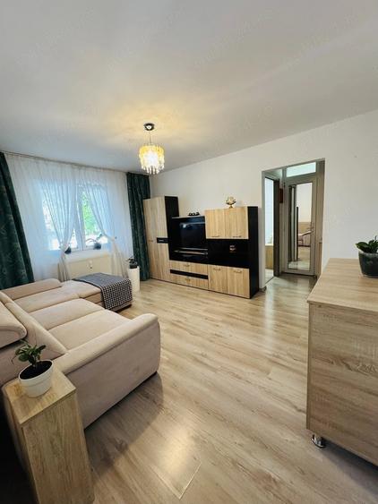Proprietar - inchiriez apartament 2 camere, sector 4, Str. Lamotesti, prima inchiriere - 2