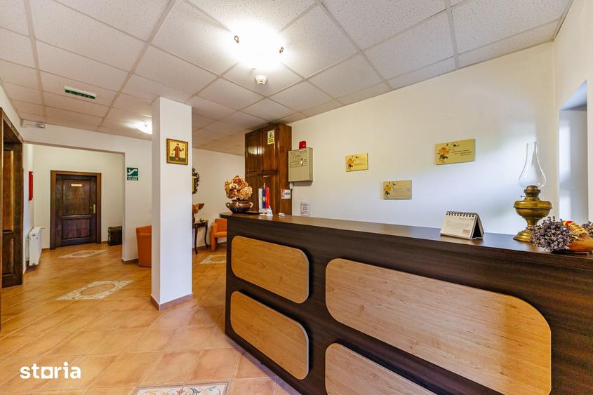 Spațiu comercial, de 600 mp, în Zăvoi
