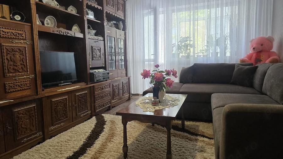 Apartament cu 2 camere decomandat în Bălcescu