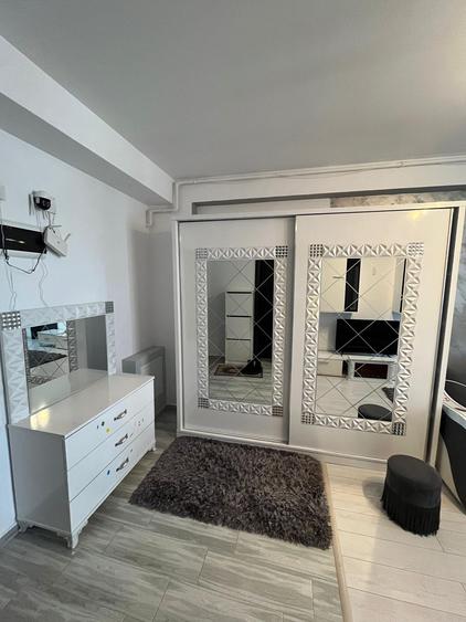 Apartament cu 2 camere decomandat, mobilat în Militari