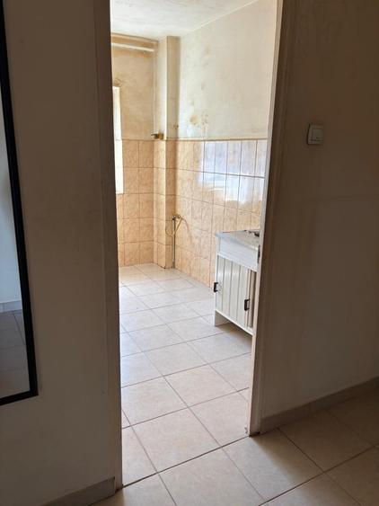 Apartament cu 2 camere semidecomandat în 1 Decembrie 1918