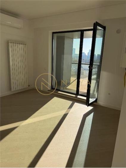Apartament cu 3 camere decomandat în Pipera