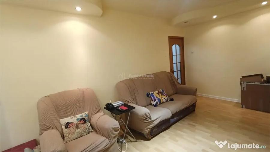 Apartament cu 2 camere decomandat în 9 Mai
