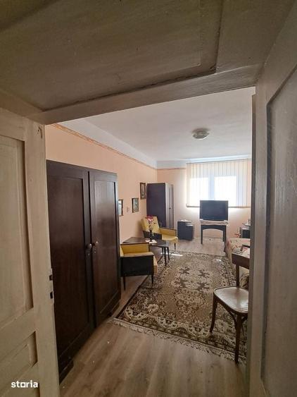 Casă cu 3 camere în Ghilvaci