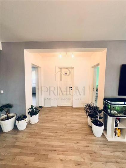 Casă individuală cu 4 camere cu Teren 440 Mp în Sânmihaiu Român