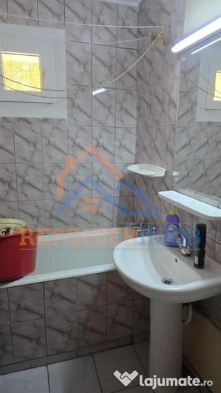 Apartament cu 3 camere semidecomandat, mobilat în Câmpia Libertății