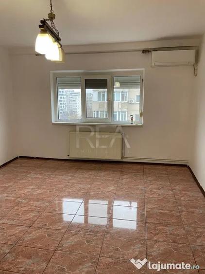 Apartament cu 3 camere decomandat în 13 Septembrie