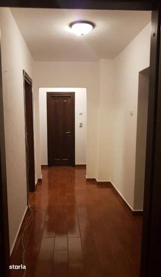 Spațiu comercial, de 85 mp, în Decebal