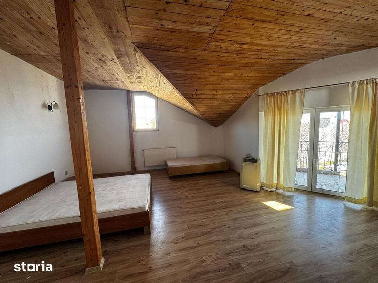 Casă cu 8 camere cu Teren 352 Mp în Ultracentral