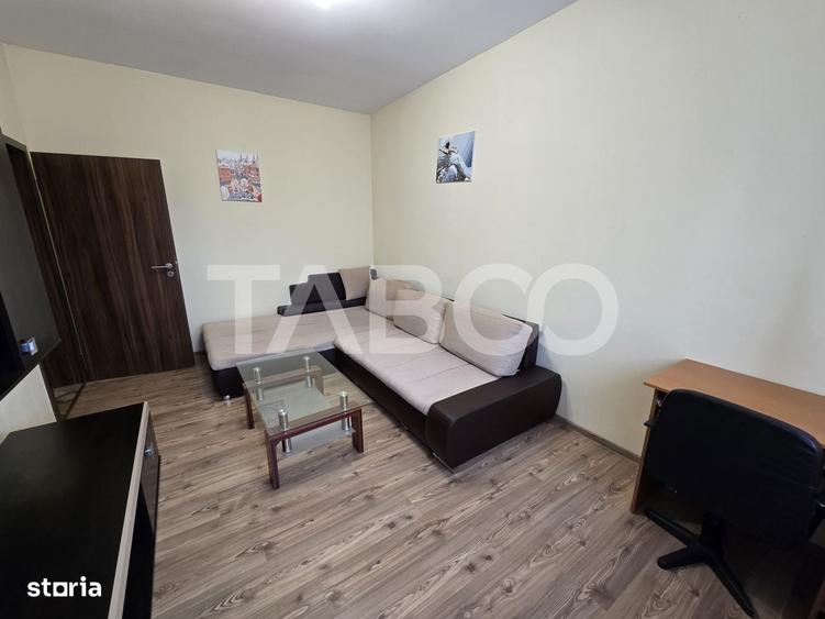 Apartament cu 2 camere decomandat în Piața Cluj