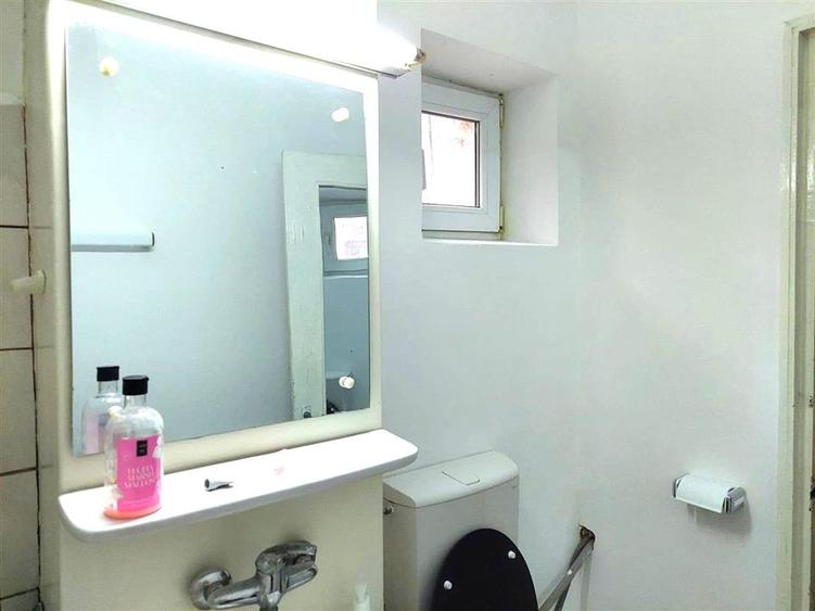 Apartament cu 2 camere decomandat în Apollo