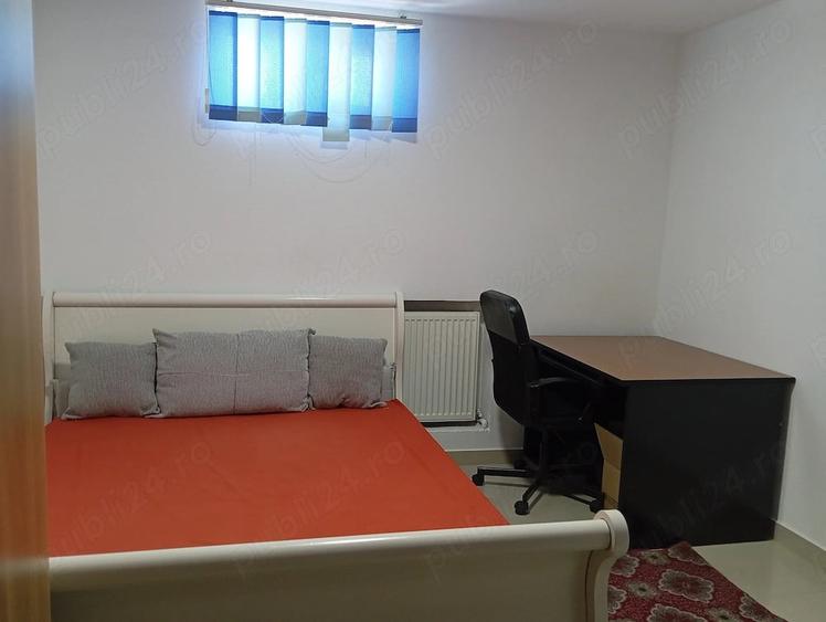 Apartament cu 3 camere decomandat în Ferentari