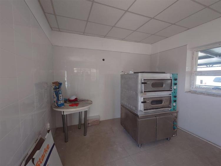 Spațiu comercial, de 200 mp, în Nord-Vest