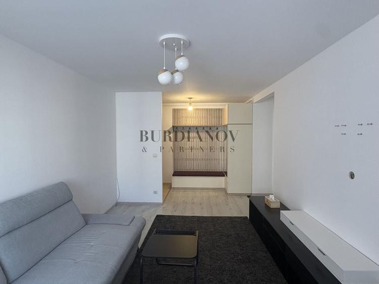 Apartament cu 3 camere în Theodor Pallady
