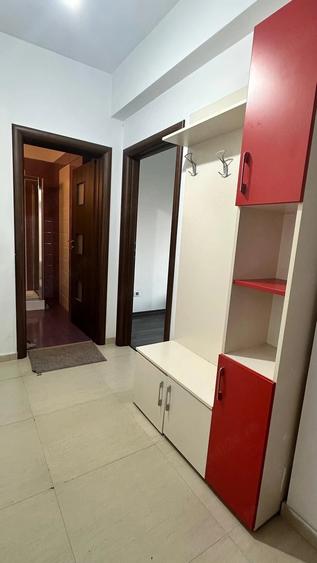 Garsonieră decomandată în Fundeni