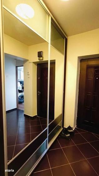Apartament cu 3 camere decomandat în Frumoasa