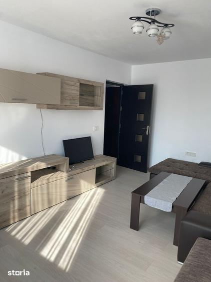 Apartament cu 3 camere în Ostroveni