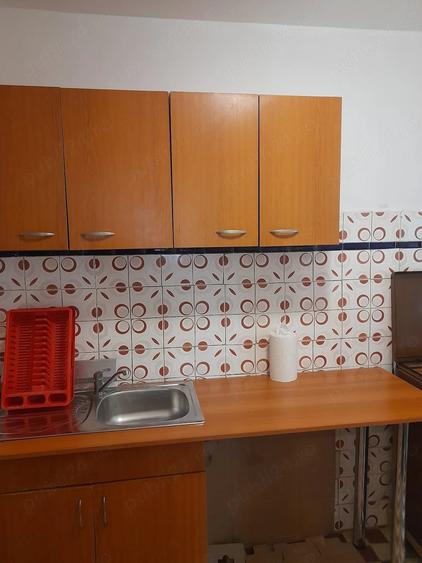 Apartament cu 3 camere decomandat în Drumul Taberei