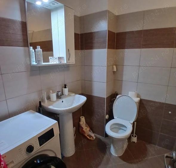 Apartament cu 2 camere nedecomandat, mobilat în Iancului