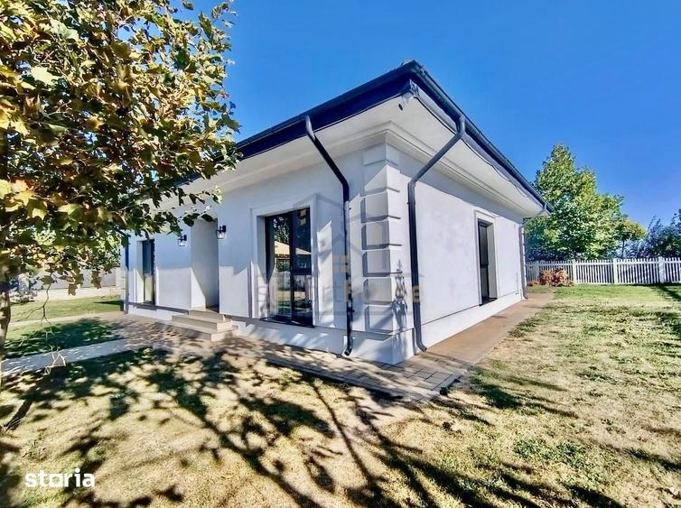 Casă cu 4 camere cu Teren 450 Mp în Păulești