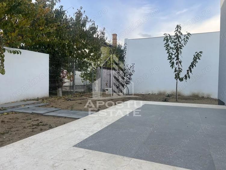 Casă cu 4 camere cu Teren 220 Mp în Giarmata