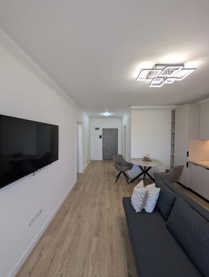 Apartament cu 2 camere semidecomandat în Florești