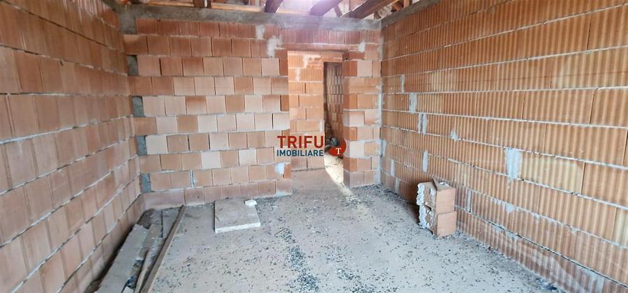 Casă individuală cu 4 camere cu Garaj în Ampoi 1