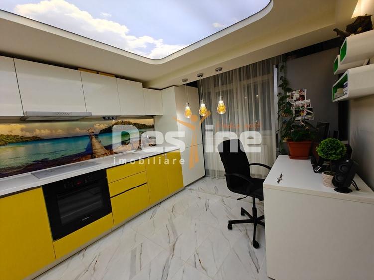 Apartament cu 3 camere decomandat, mobilat în Central