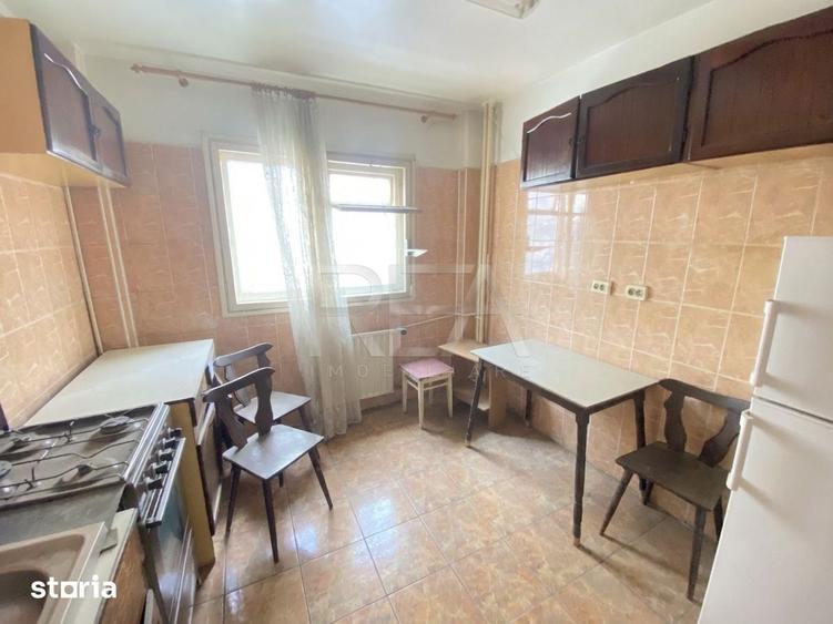 Apartament cu 3 camere decomandat în Rahova
