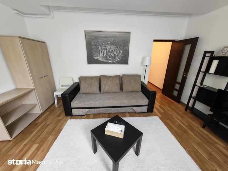 Apartament cu 2 camere decomandat în Militari