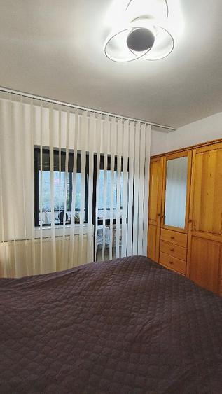 Apartament cu 3 camere decomandat în Clăbucet