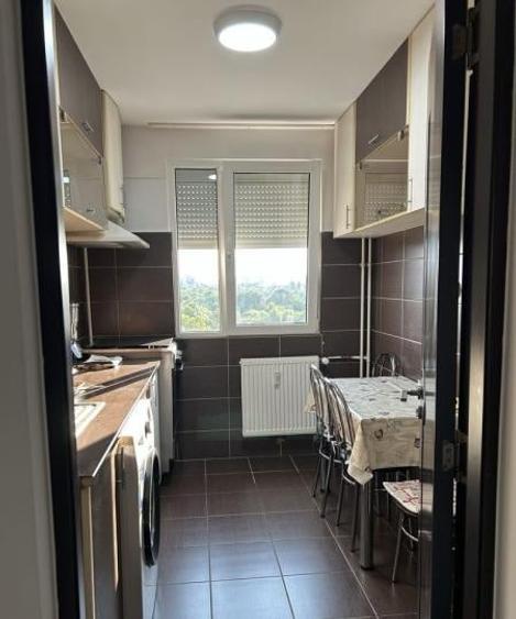 Titan 2 Camere Ac Balcon Metrou Parc Ior - 3