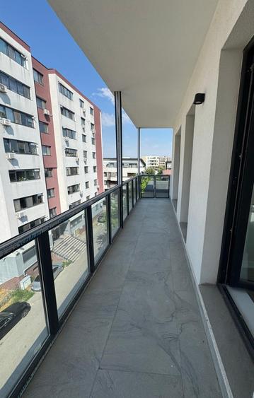 Apartament cu 2 camere decomandat în Tomis Plus