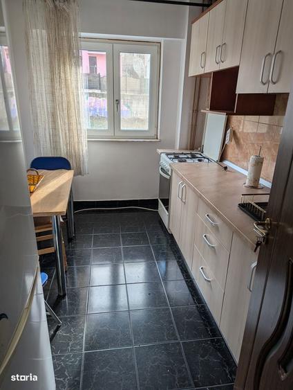 Apartament de inchiriat cu balcon ?i lift in Prundu - 2