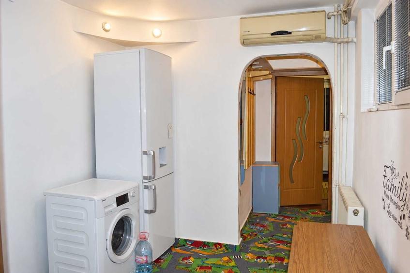 Apartament cu 2 camere decomandat în Brâncoveanu