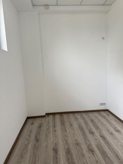 Spațiu comercial, în Central