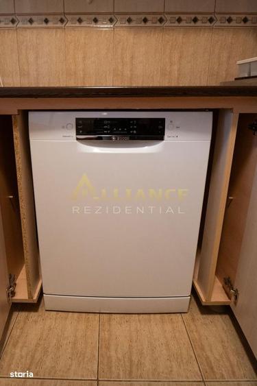 Apartament cu 3 camere decomandat, mobilat în Apărătorii Patriei
