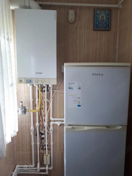 inchiriez apartament cu doua camere etaj 1decomandat - 3