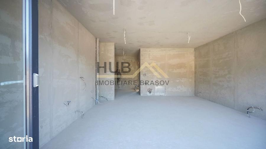Apartament cu 4 camere în Răcădău