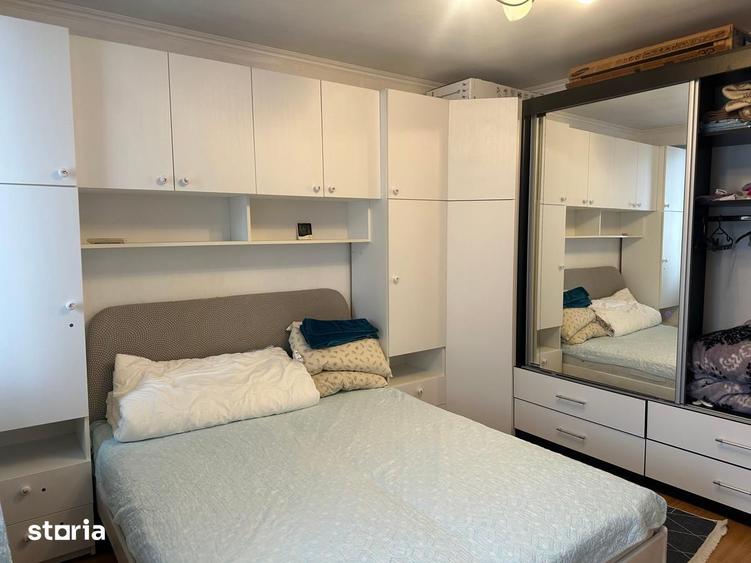 Apartament cu 3 camere, mobilat în Berceni