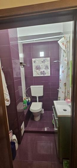 Casă individuală cu 5 camere cu Canalizare în Brâncoveanu