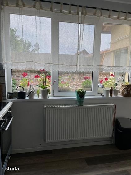 Casă cu 3 camere cu Teren 280 Mp în Central
